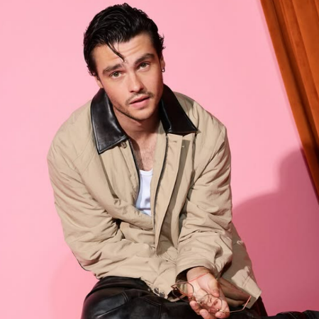 Felix Mallard romances heroes on television, but in his personal life, he's the essence of low-key.